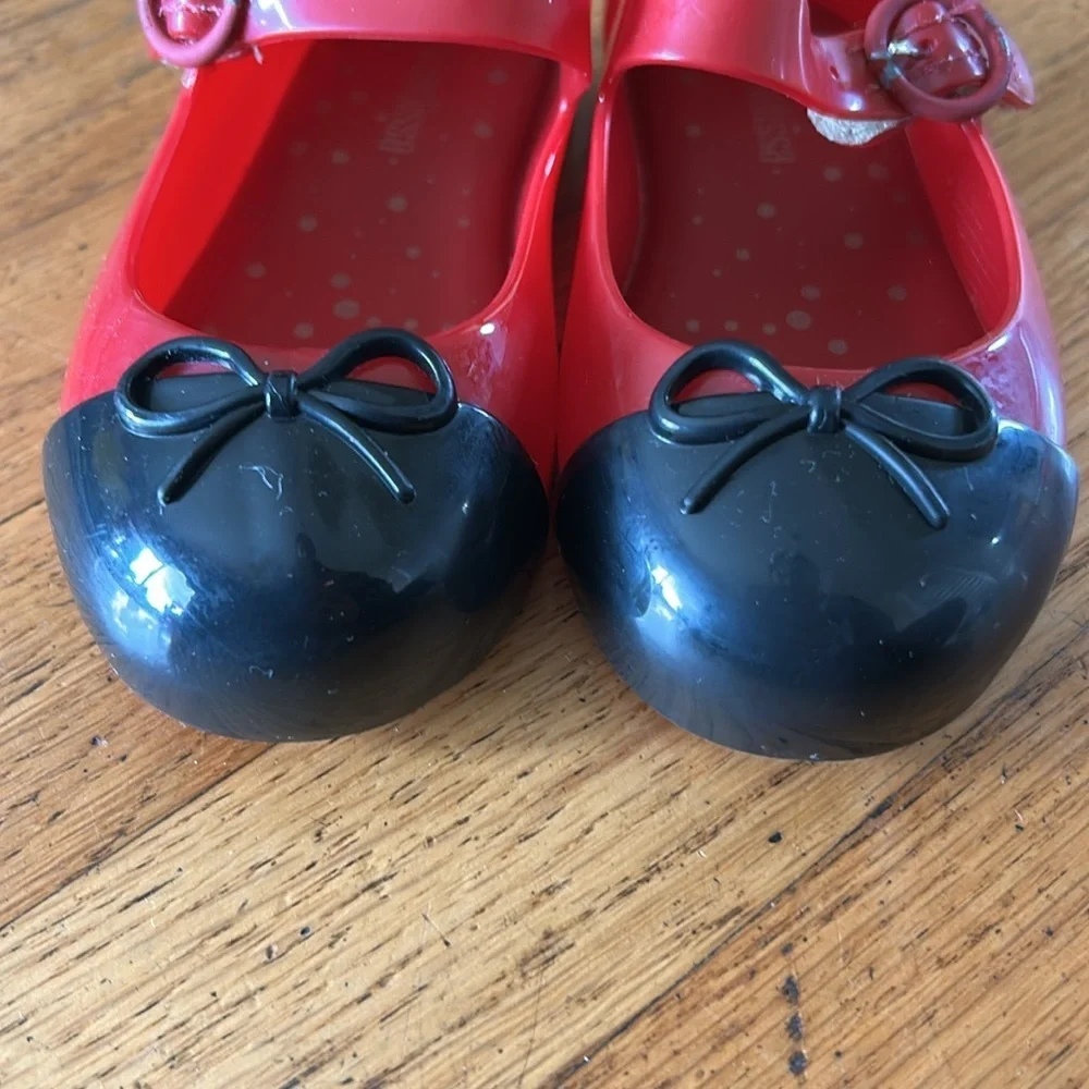 Mini Melissa Mary Jane Minnie Mouse Kids Red and Black Shoes Size 7